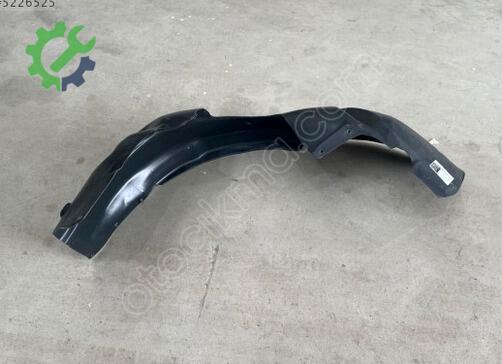 Ford Tourneo Courier Davlumbaz ET7616115AC çıkma parça