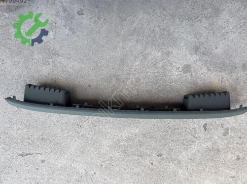 Volkswagen Transporter Tampon Izgarası 7H08077197G9 çıkma parça