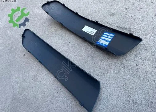 Volkswagen Transporter Tampon Izgarası 7H0807717 çıkma parça