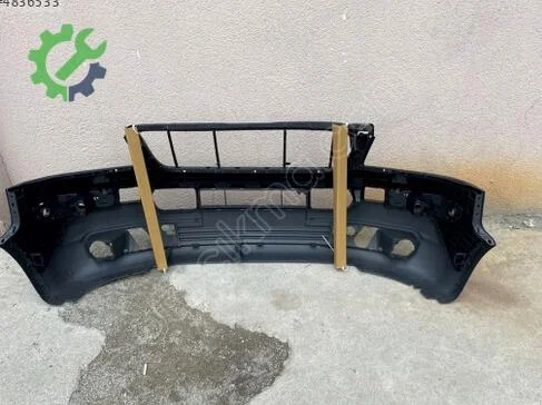 Volkswagen Transporter Ön Tampon 7H0807101F çıkma parça