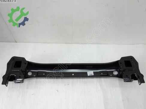 Volkswagen Transporter Ön Tampon Demiri 7E0807109D çıkma parça