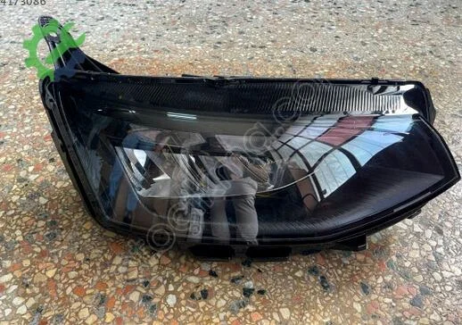 Volkswagen Transporter Sağ Ön Far 7TG941036T çıkma parça