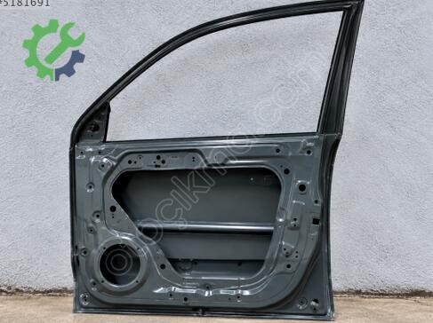 Hyundai Tucson Sağ Ön Kapı 760042E050 çıkma parça