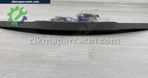 Audi A4 Bagaj Spoyleri çıkma parça