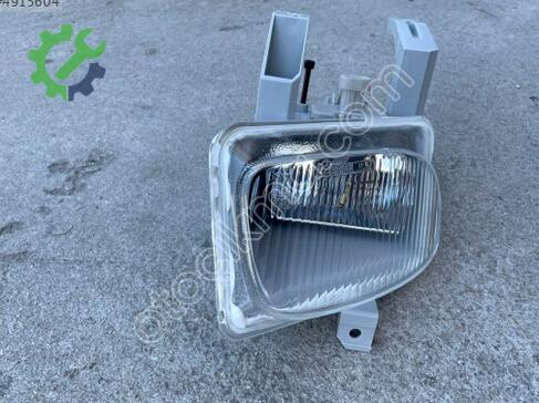 Opel Vectra Sağ Sis Farı 90512451 çıkma parça