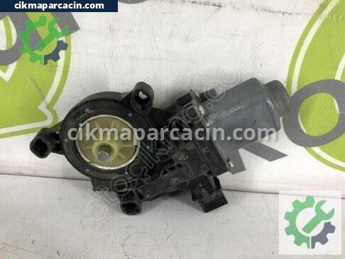Volkswagen Amarok Cam Motoru çıkma parça