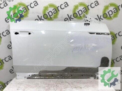 Volkswagen Arteon Sağ Ön Kapı 3G8831056 çıkma parça