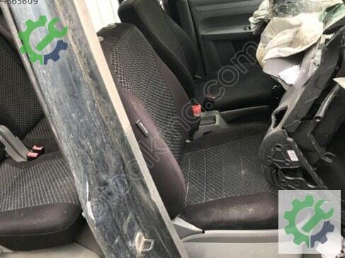 Volkswagen Caddy Ön Koltuk 2K0881105 çıkma parça