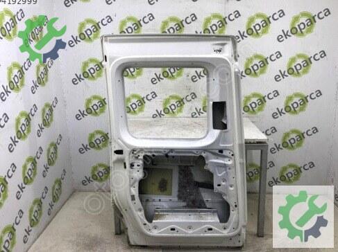 Volkswagen Caddy Sol Sürgülü Kapı 2K0843107S çıkma parça
