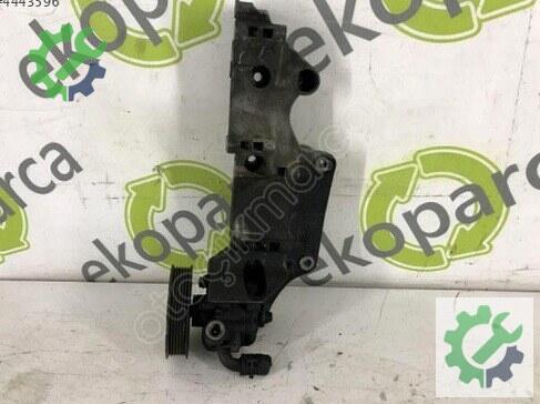 Volkswagen Caddy Direksiyon Pompası 045903143F çıkma parça