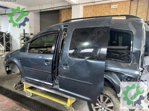 Volkswagen Caddy Ön Kaput 1T0823031D çıkma parça