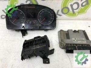 VOLKSWAGEN CADDY 2008 2011 MOTOR BEYNİ 1.9 TDİ BLS 03G906021PD