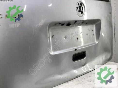 Volkswagen Caddy Bagaj Kapağı 2K0827025 çıkma parça
