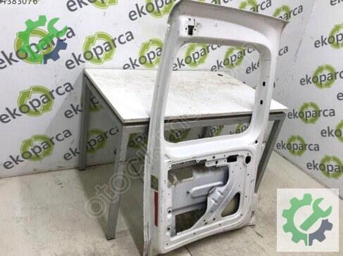 Volkswagen Caddy Bagaj Kapağı 2K0827091H çıkma parça