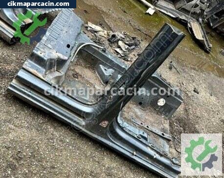 Volkswagen Caddy Sağ Marşpiyel Sacı çıkma parça