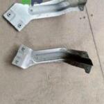 VOLKSWAGEN CADDY 2011 2015 ÇAMURLUK BAĞLANTI SACI SAĞ 1T0821136C