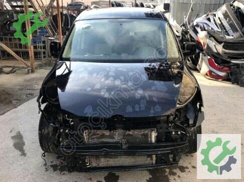 Volkswagen Caddy Sağ Ön Çamurluk 2K5821022 çıkma parça