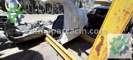 Volkswagen Caddy Sol Arka Çamurluk 2K3809405 çıkma parça