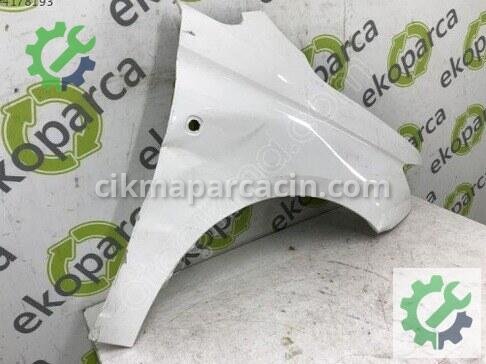 Volkswagen Caddy Sağ Ön Çamurluk 2K7821106 çıkma parça