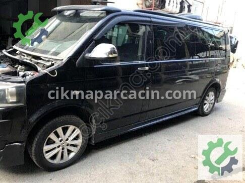 Volkswagen Caravelle Sağ Arka Çamurluk 7H3809160AP çıkma parça