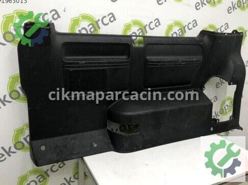 Volkswagen Caravelle İç Kaplama 7H9868716 çıkma parça