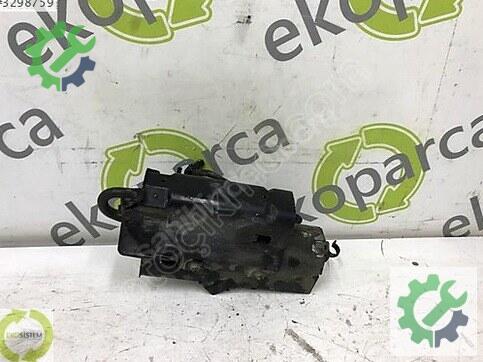 Volkswagen Caravelle Yakıt Pompası (Depo İçi) 1K0906089A çıkma parça