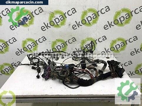 Volkswagen Caravelle Motor Tesisatı çıkma parça