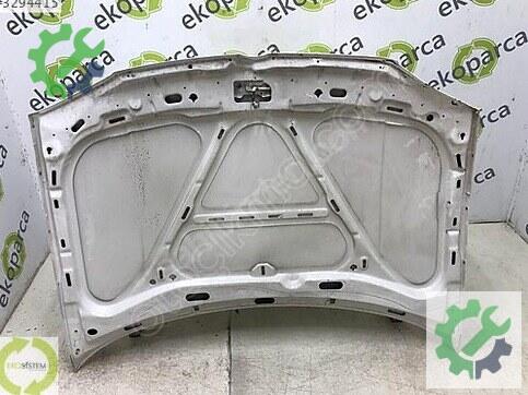 Volkswagen Golf Kaput 1J0823031B çıkma parça