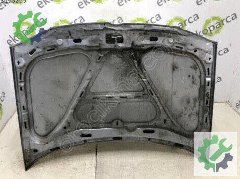 Volkswagen Golf Kaput 1J0823031A çıkma parça