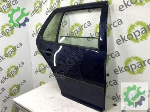 Volkswagen Golf Sağ Arka Kapı 1J6833056 çıkma parça