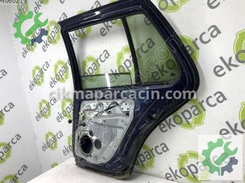Volkswagen Golf Sağ Arka Kapı 1J6833056 çıkma parça
