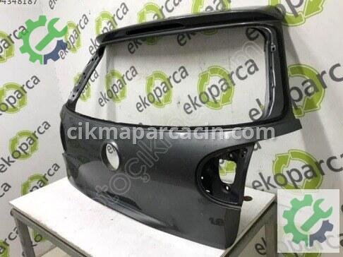 Volkswagen Golf Bagaj Kapağı 1K6827025H çıkma parça