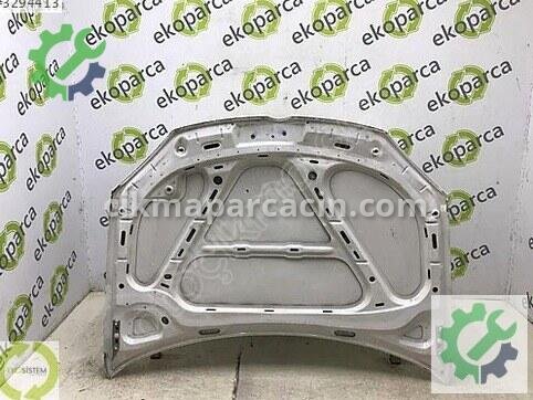Volkswagen Golf Ön Kaput 1K0823031J çıkma parça