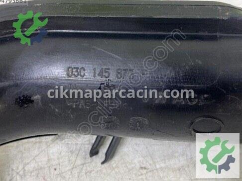 Volkswagen Golf Turbo Borusu 03C145673H çıkma parça