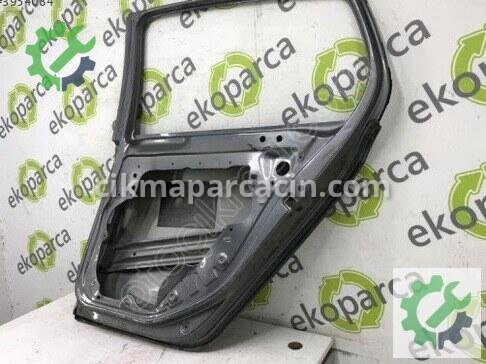 Volkswagen Golf Sağ Arka Kapı 5K4833056 çıkma parça