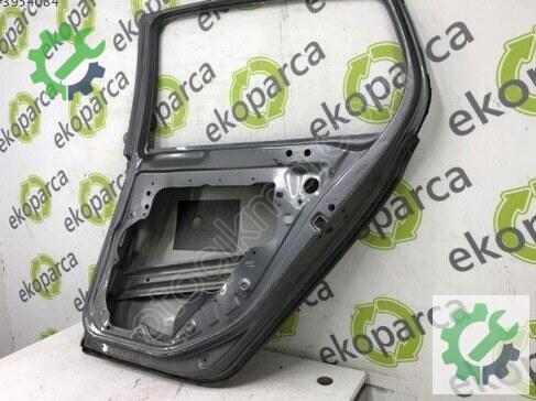 Volkswagen Golf Sağ Arka Kapı 5K4833056 çıkma parça