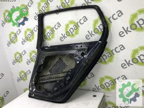 Volkswagen Golf Sağ Arka Kapı 5K4833056 çıkma parça