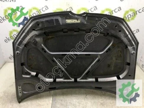 Volkswagen Golf Kaput 5K0823031 çıkma parça