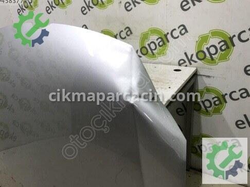 Volkswagen Golf Kaput 5K0823031 çıkma parça