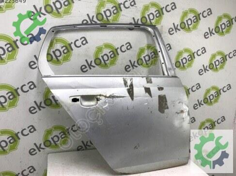 Volkswagen Golf Sağ Arka Kapı 5K4833056 çıkma parça