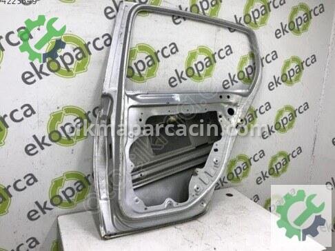 Volkswagen Golf Sağ Arka Kapı 5K4833056 çıkma parça