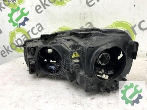 Volkswagen Golf Sağ Ön Far 5K1941752C çıkma parça
