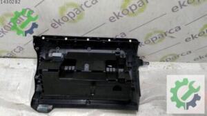 VOLKSWAGEN GOLF 2010 2013 TORPİDO KAPAĞI SÖKME 1K1857290