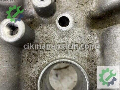 Volkswagen Golf Külbütör Kapağı 04E103479C çıkma parça