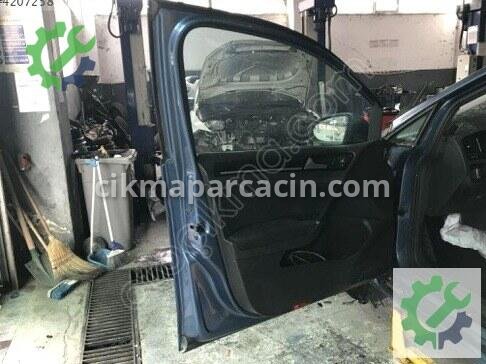 Volkswagen Golf Koltuk 5Q4881104Q çıkma parça