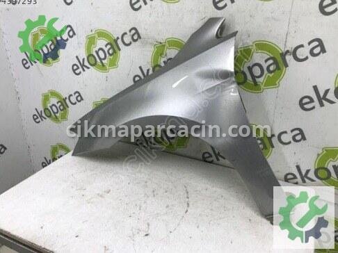Volkswagen Golf Sol Ön Çamurluk 5G0821105 çıkma parça
