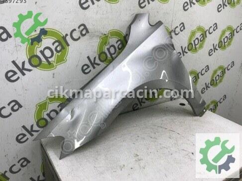 Volkswagen Golf Sol Ön Çamurluk 5G0821105 çıkma parça