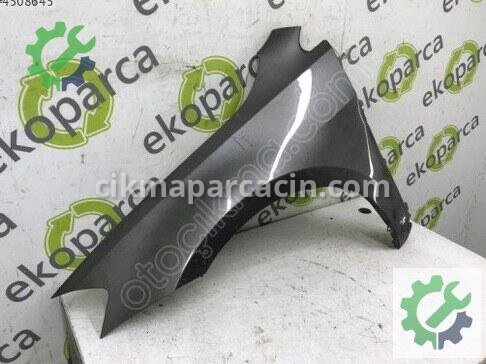Volkswagen Golf Sol Ön Çamurluk 5G0821105 çıkma parça