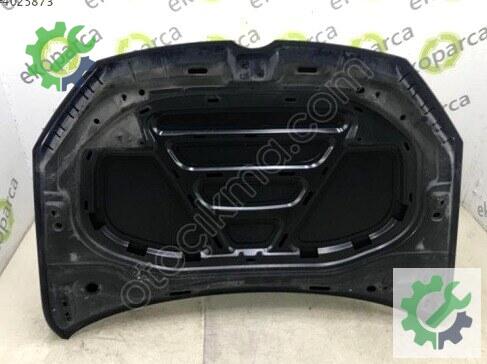 Volkswagen Golf Kaput 5G0823031 çıkma parça