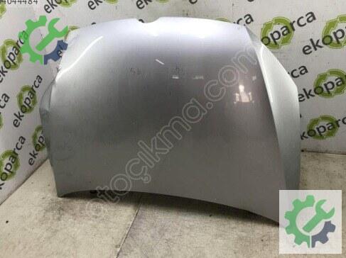 Volkswagen Golf Kaput 5G0823031 çıkma parça